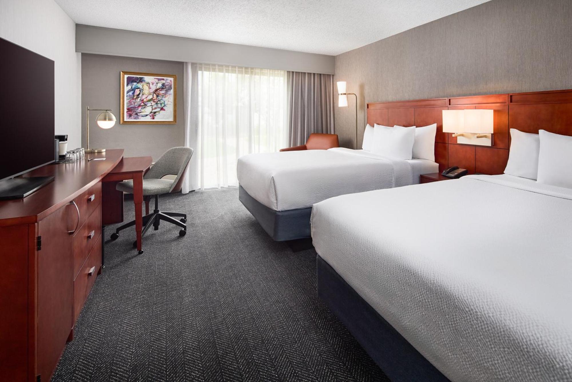 Courtyard By Marriott Fort Collins Exterior photo